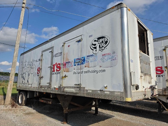 2002 Kidron 28ft Trailer