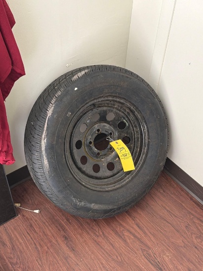 5 bolt wheel and tire