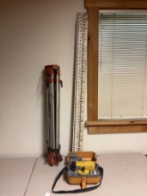TopCon AT-B3 Auto Level with Tripod and Sight Stick