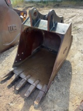 AWM 36in Dirt Bucket