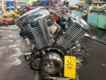 08 Kawasaki VN 900 Engine