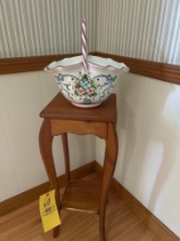 Ethan Allen Basket w/ stand