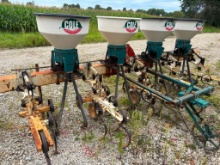 Cole 3pt. 4-row corn side dresser