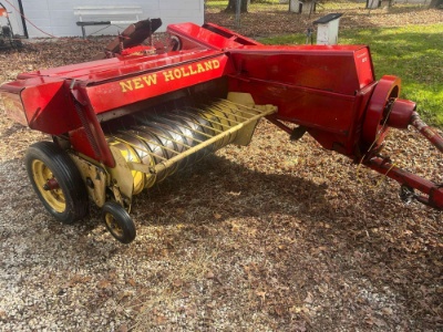New Holland Compact 65 square baler