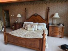 3PC Thomasville King Bedroom Suite and 2 Lamps