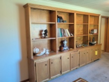 Wall unit cabinet