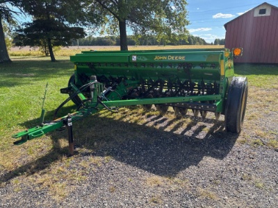John Deere BD1110 Grain Drill