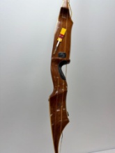 American Archery Supreme RH 68" 44#