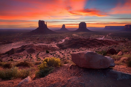 2.5 Gorgeous Navajo Acres!