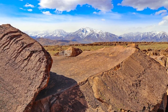 Discover Nevada's Splendor: 10 Acres of Stunning Landscape!