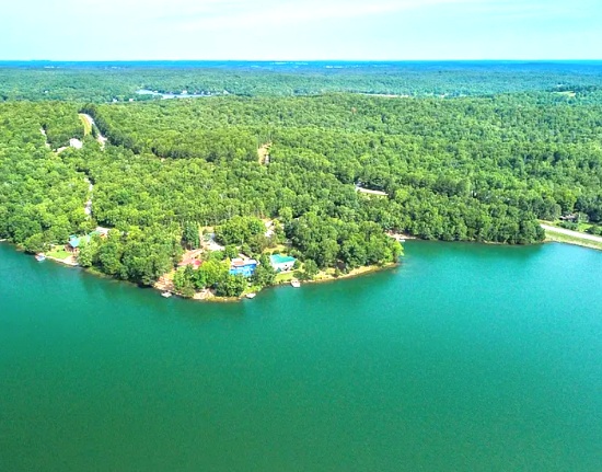 Enjoy the Lakes of Cherokee Village in Fulton County, Arkansas!