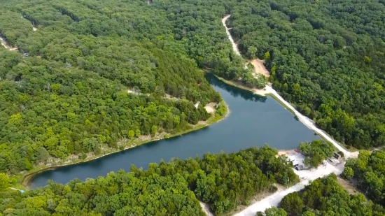 Peaceful Getaway in St. Clair County, Missouri!