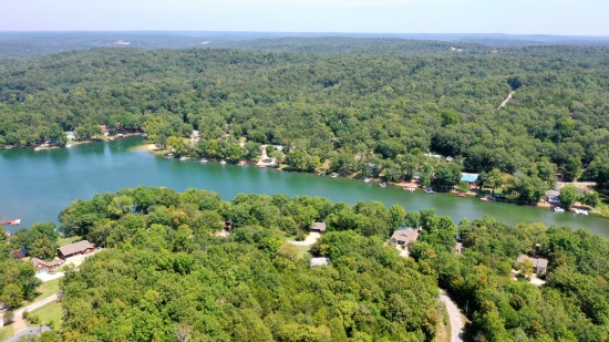 Build in this Four-Season Community: Cherokee Village, Arkansas!