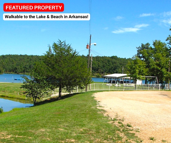 Walkable to the Lake & Beach in Arkansas!