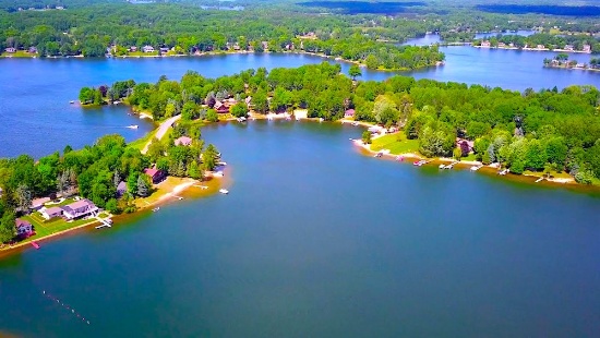 Michigan Homesite Surrounded by Lakes!