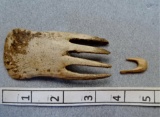 Comb & Fishhook - 1 / 3 1/2 in. - Bone