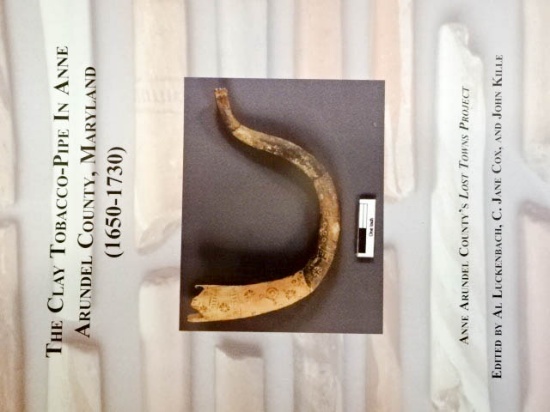 Book - The Clay Tobacco Pipe in Anne