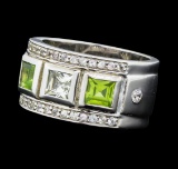 Crayola 0.90 ctw Peridot and White Sapphire Ring - .925 Silver