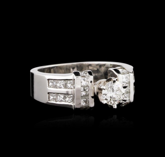 14KT White Gold 1.45 ctw Diamond Ring