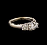 14KT White Gold 0.84 ctw Diamond Ring