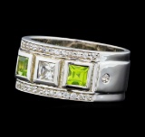 Crayola 0.90 ctw Peridot and White Sapphire Ring - .925 Silver