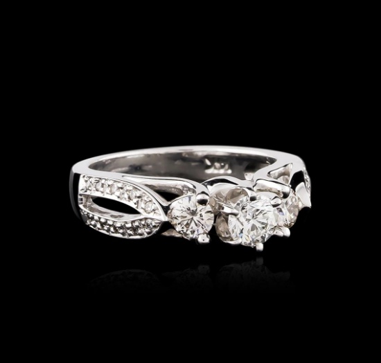 14KT White Gold 0.98 ctw Diamond Ring