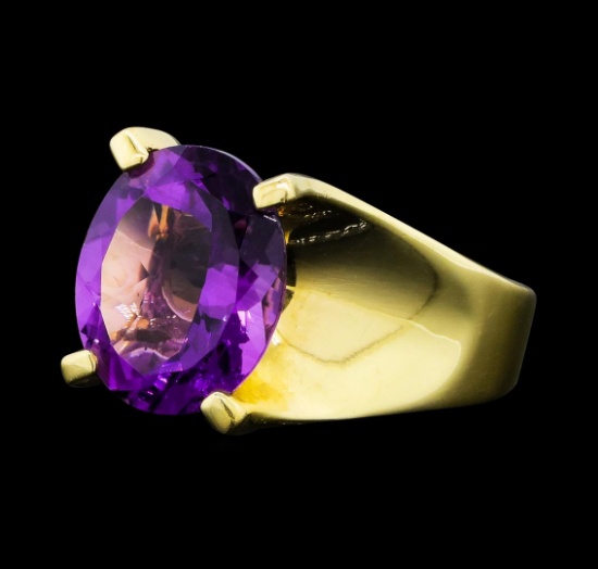 4.00 ctw Amethyst Ring - 14KT Yellow Gold