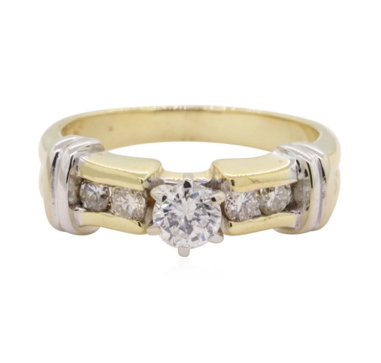 0.6 ctw Diamond Ring - 14KT Yellow Gold