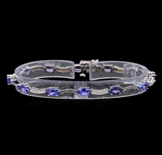 14KT White Gold 5.15 ctw Tanzanite and Diamond Bracelet