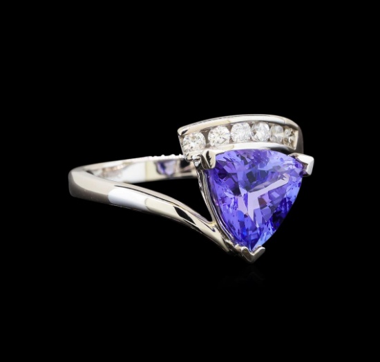 14KT White Gold 2.51 ctw Tanzanite and Diamond Ring