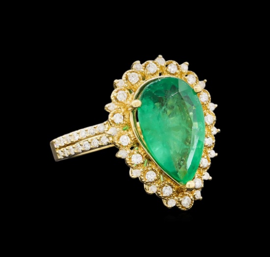 14KT Yellow Gold 3.82 ctw Emerald and Diamond Ring