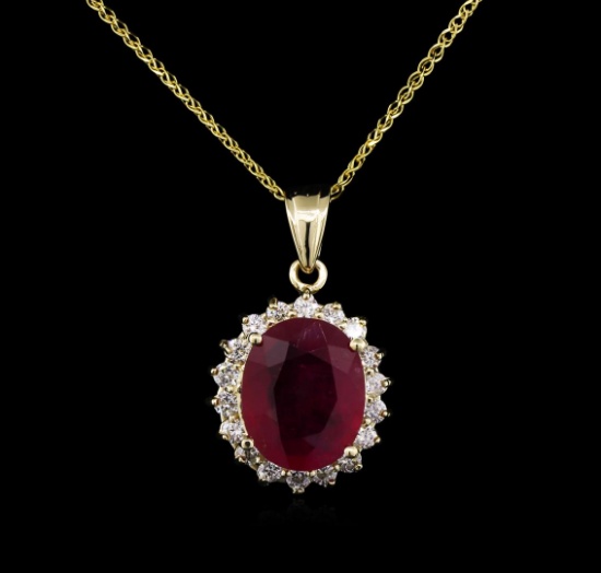 7.61 ctw Ruby and Diamond Pendant With Chain - 14KT Yellow Gold