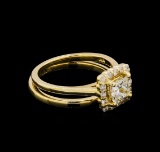 14KT Yellow Gold 0.91 ctw Diamond Wedding Set