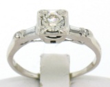 18k White Gold Round & Baguette VVS Diamond Engagement Solitaire Ring