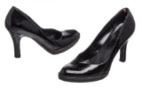 Gucci Black Patent Leather Heels 37