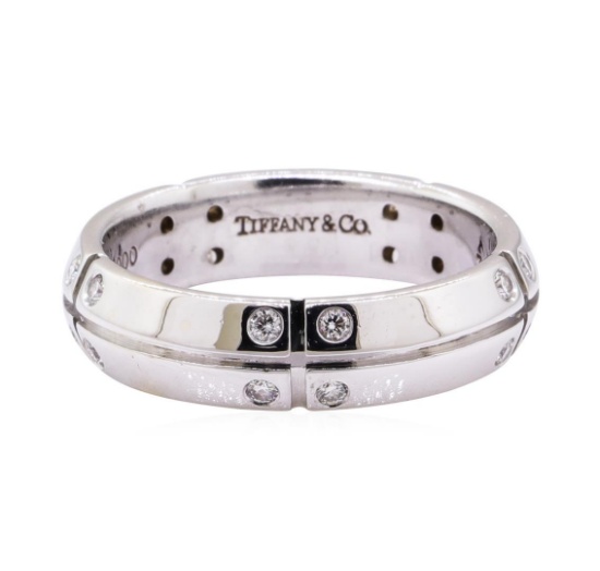 0.25 ctw Diamond Ring - 18KT White Gold