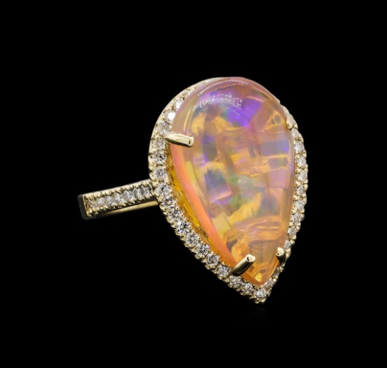 7.21 ctw Opal and Diamond Ring - 14KT Yellow Gold