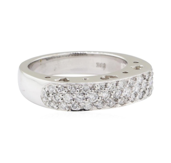 0.75 ctw Diamond Ring - 18KT White Gold