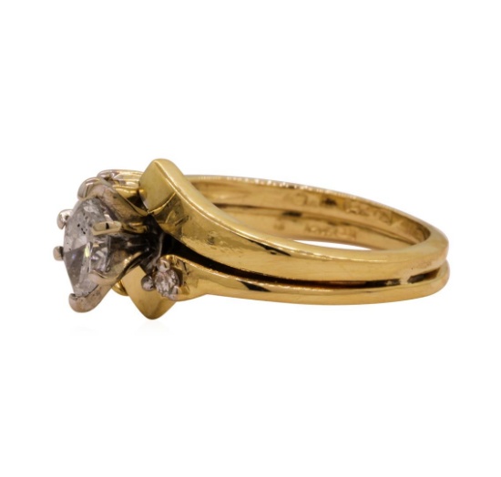 0.30 ctw Diamond Ring - 14KT Yellow Gold