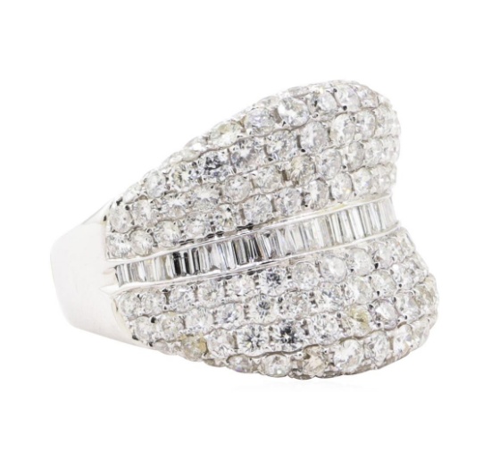 3.72 ctw Diamond Ring - 18KT White Gold