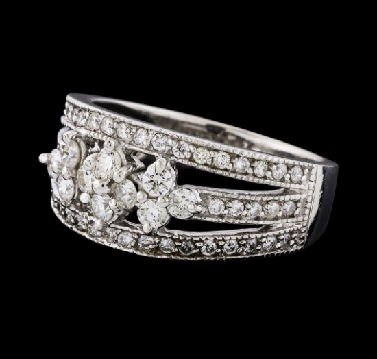 0.73 ctw Diamond Ring - 14KT White Gold