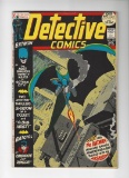 Detective Comics Batman Issue #423 by DC Comics