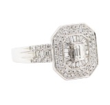 1.04 ctw Diamond Ring - 18KT White Gold