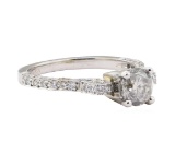 1.01 ctw Diamond Ring - Platinum