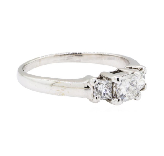 0.50 ctw Diamond Ring - 14KT White Gold