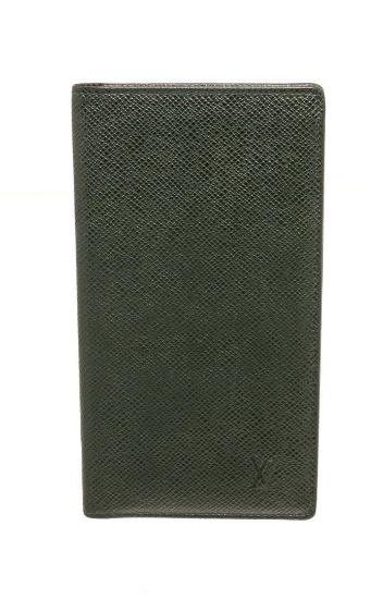 Louis Vuitton Green Taiga Leather Long Card Wallet