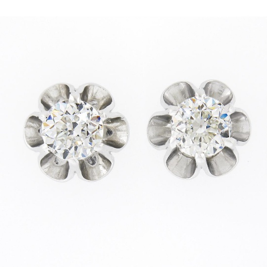 NEW 14K White Gold 0.85 ctw European Diamond Buttercup Prong Flower Stud Earring