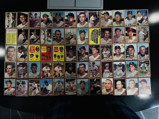 Assorted Set of 1961 Topps Baseball Cards - Vintage Stars & Checklists