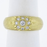 MAZ 14k Yellow Gold 0.27 ctw Star Pave Set Diamond Cluster Textured Band Ring