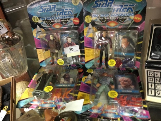 4 NIB Star Trek The Next Generation Figurines